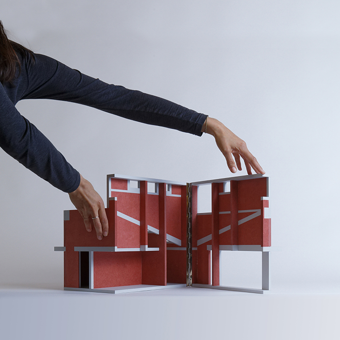 Bioclimatic School in Guclard section modeljpg
