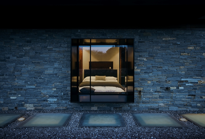 SilverHouse1533DavidSchnabelWebImage1jpg