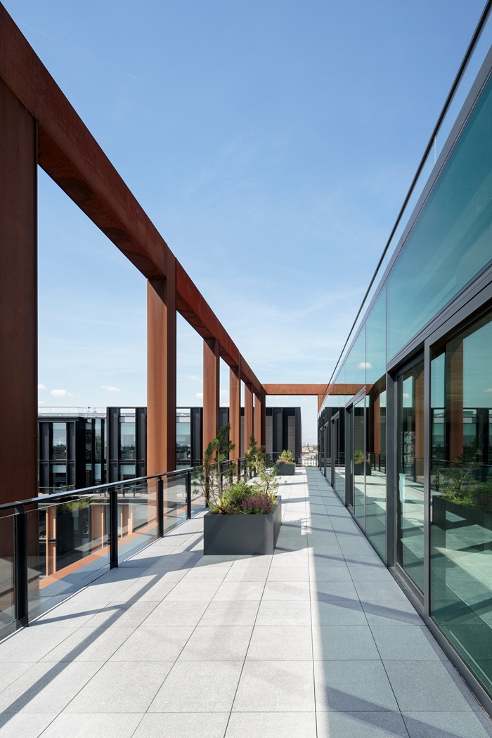 4 Pancras Square2932Dirk LindnerWEBIMAGE10jpg