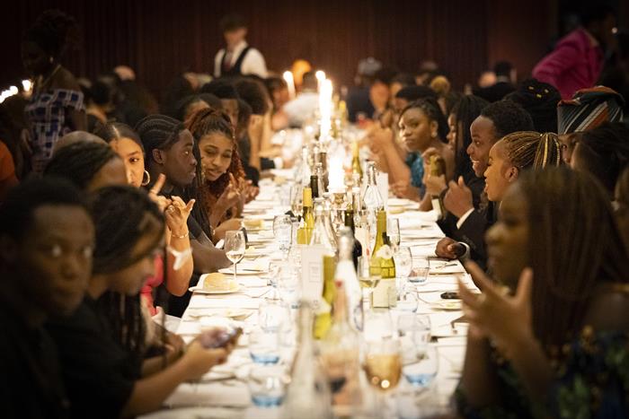 Dining Hall Homerton College CambridgeDavid JohnsonWEBIMAGE10jpg
