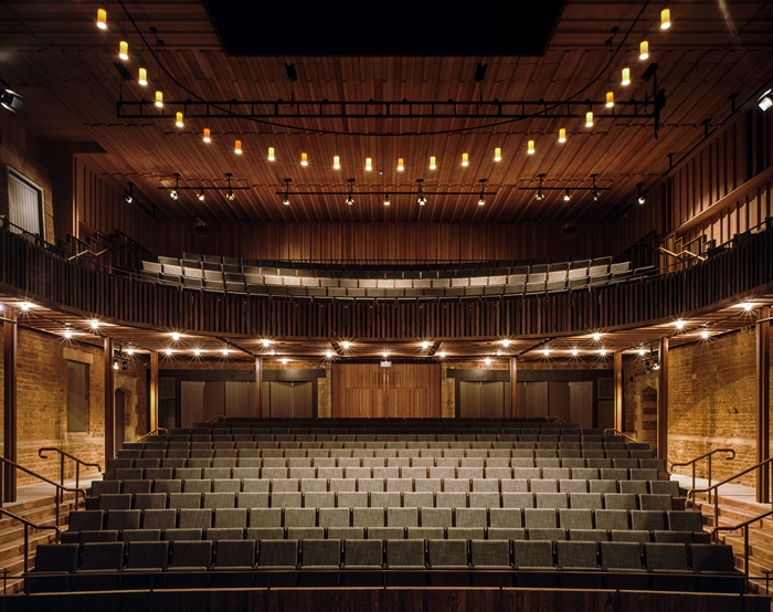 Nevill Holt Opera3237Hlne BinetWEBIMAGE3jpg