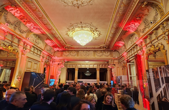 British Architecture Showcase W Koehler 700x455jpg British Architecture Showcase. A crowd of people networking in an incredibly ornate room.