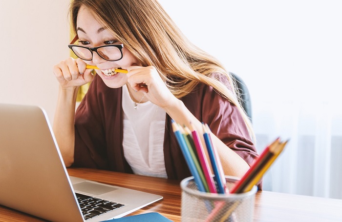 RIBA Business cyberattackwomanlookingatcomputerscreen 700x455jpg