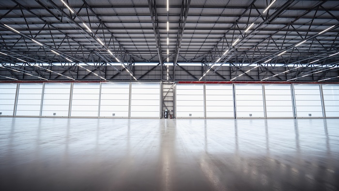 brettmartinhanger3jpg