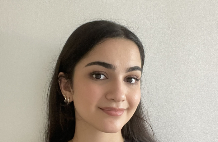 Elina Nikkhoujpeg