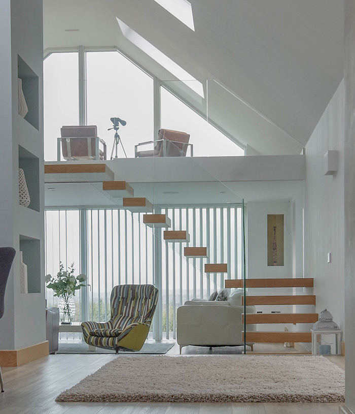 Julian Owen Associates